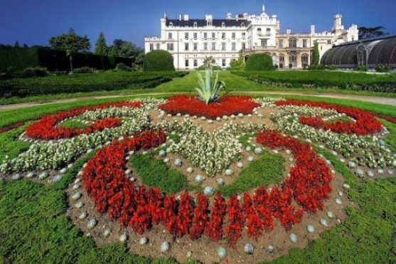 Zámek a park v Lednici